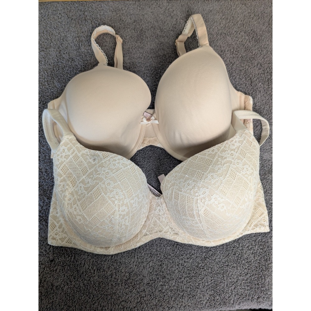 Victoria Secret 2 Pack Bras 38DDD Body by Victoria Lined Perfect Coverage Demi